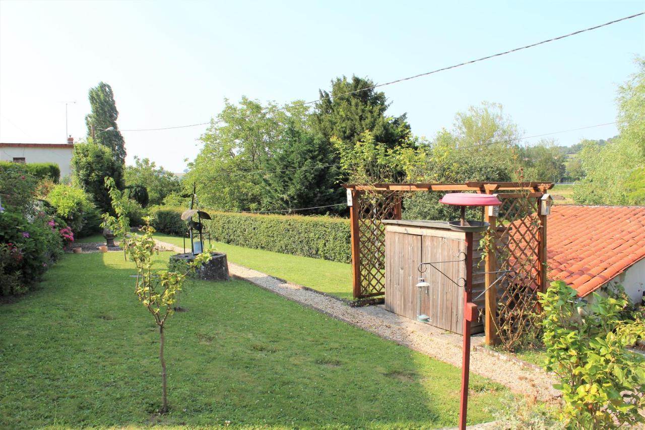 La Maison Du Passeur Availles-Limouzine Exteriér fotografie